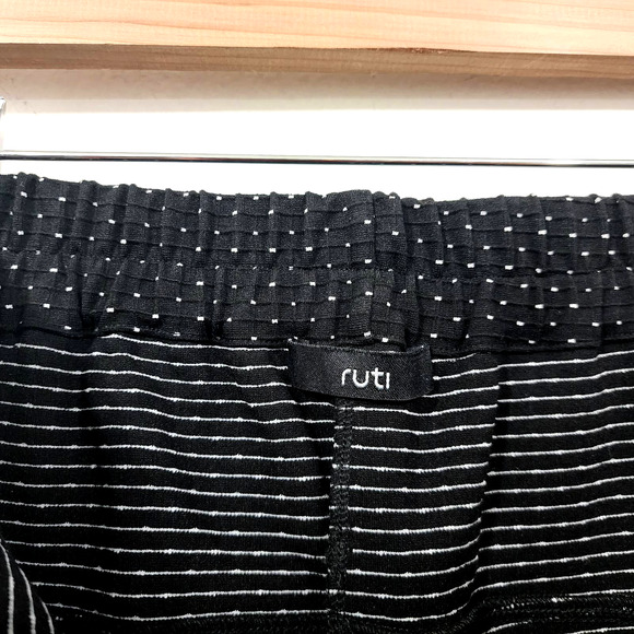 Ruti Scuba Essential Top & Wide-ish Pant Black White Polka Dot Lounge Set SZ 4/6 - Picture 14 of 16